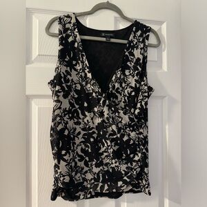 Women’s floral dressy top-